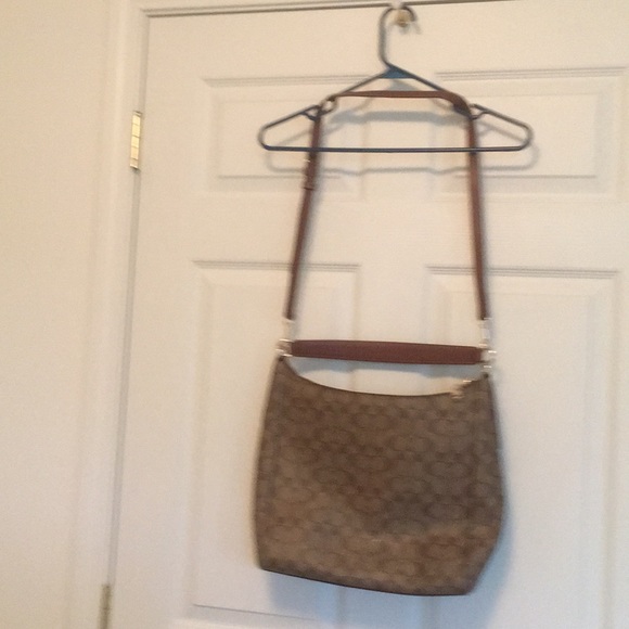 Brand new without tags coach purse - Picture 2 of 7